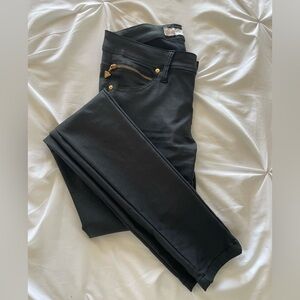 Black Skinny Jeans